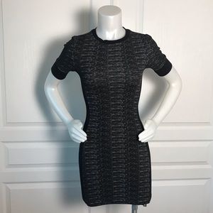 TOPSHOP‎ BLACK & WHITE STRETCH SHORT SLEEVE DRESS